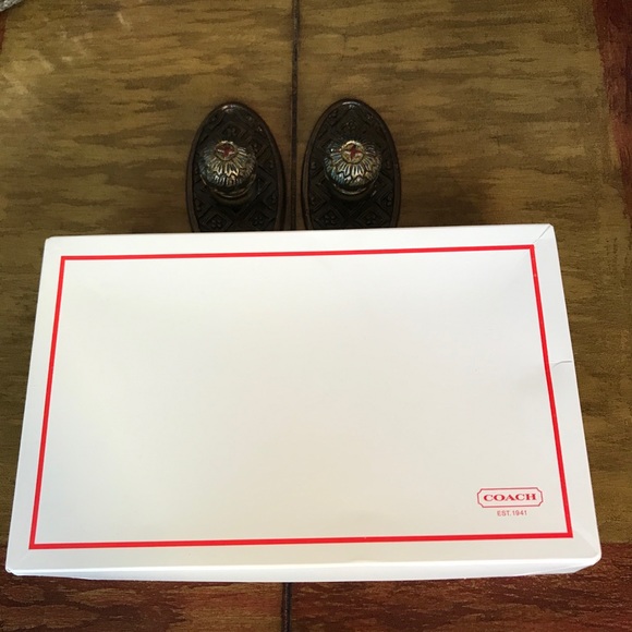 Authentic Coach Merino wool scarf! - Picture 2 of 3